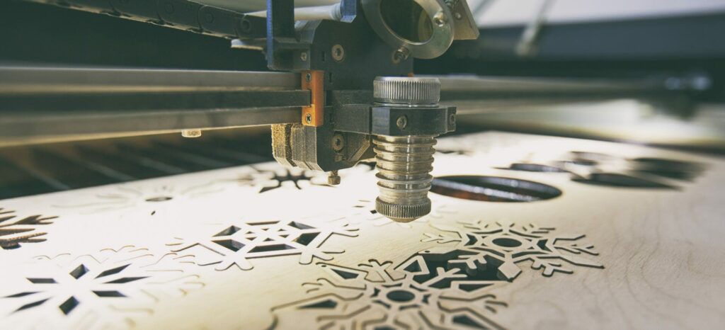 15 Ways to Use Laser Cutting Machines for Holiday Decor