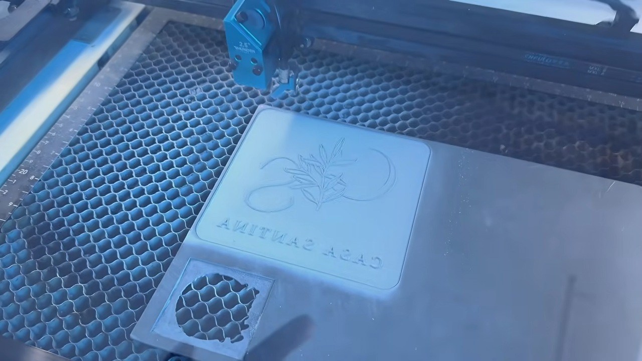 Bolt, the same rubber stamp, engraved